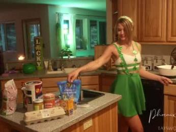 phoenix_taylor chaturbate stream image