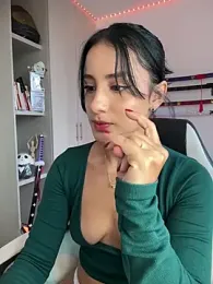 Ale_Lewis stripchat stream image