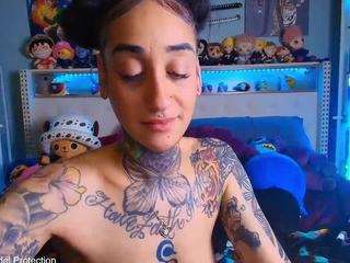 starryari69 camsoda stream image