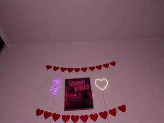 Naomi Asian flirt4free stream image