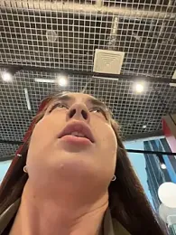 Holly_Play stripchat stream image, 27.03.2026 12:00