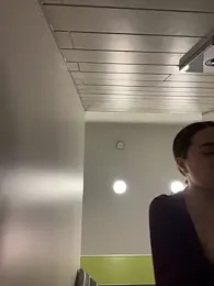 Holly_Play stripchat stream image, 03.04.2026 12:00