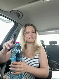 MileySummer stripchat stream image