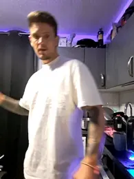 Mystery_Mark stripchat stream image