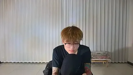 KK-cuteboy stripchat stream image