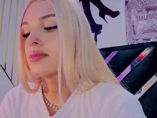 sofiapink camsoda stream image