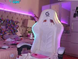 aliciarey camsoda stream image