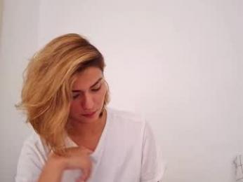 skyamber8v2 chaturbate stream image