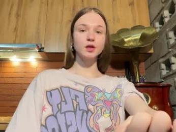 nloraaa chaturbate stream image