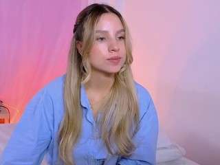 vaiolet-rose camsoda stream image