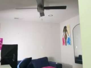 iambaldheadbrittany camsoda stream image, 14.04.2026 12:40