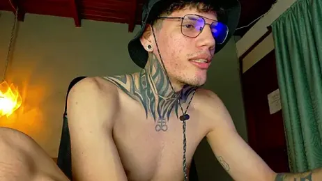 david_huge stripchat stream image, 15.04.2026 04:30