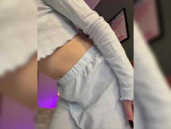 Businka13 bongacams stream image