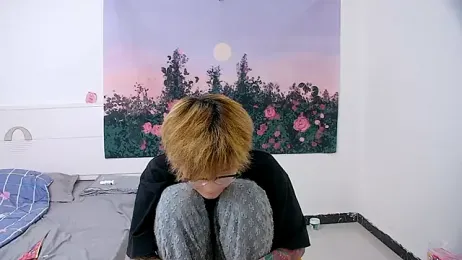 KK-cuteboy stripchat stream image