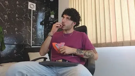 Rafael_Mendezz stripchat stream image, 15.04.2026 20:30