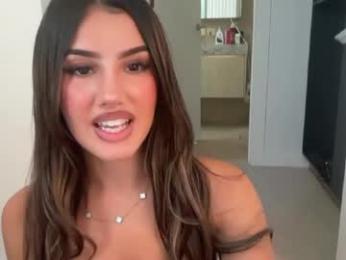 ava_delightt chaturbate stream image