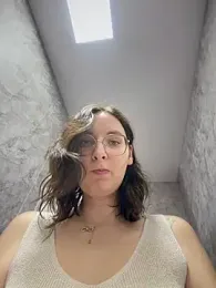 The_Snowwhitee stripchat stream image, 18.04.2026 09:00