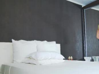 hefner_girl chaturbate stream image, 18.04.2026 17:20