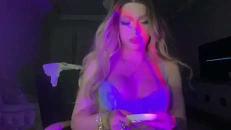 petitebeauty stripchat stream image, 22.04.2026 20:00