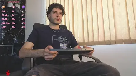 Rafael_Mendezz stripchat stream image, 22.04.2026 20:50