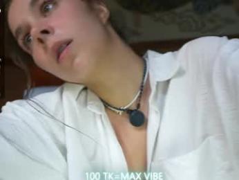 mon1_day chaturbate stream image, 24.04.2026 00:10