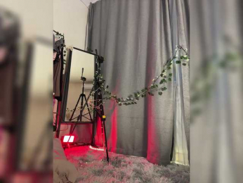 EmmaCrystall bongacams stream image