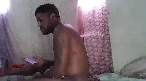 thasmyni stripchat stream image