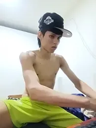 mazo18 stripchat stream image, 29.04.2026 23:20