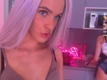 blush_mikki chaturbate stream image