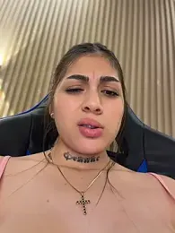 Sarasanders_4 stripchat stream image, 03.05.2026 04:30