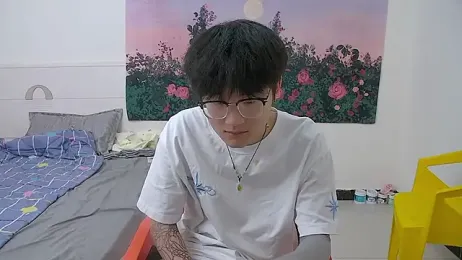 KK-cuteboy stripchat stream image, 04.05.2026 13:00