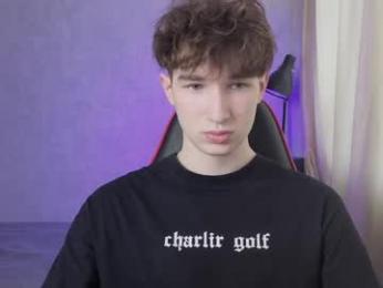 drinklinov chaturbate stream image, 06.05.2026 14:20