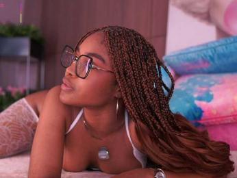 AriaFoster bongacams stream image, 13.05.2026 00:20