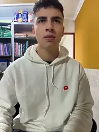 AdrianRinaldi stripchat stream image, 14.05.2026 13:50