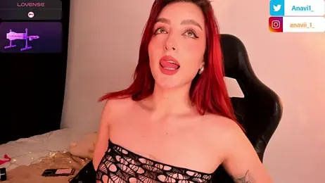 Anavi_ stripchat stream image