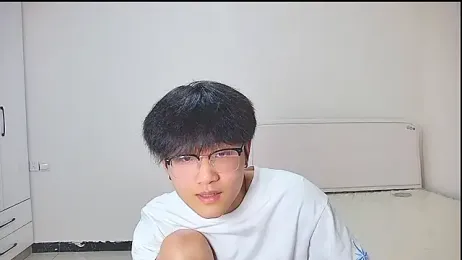 KK-cuteboy stripchat stream image, 20.05.2026 12:20