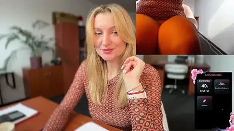 legsLONG stripchat stream image