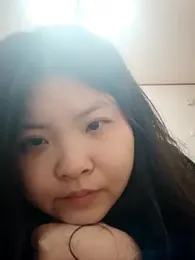 hello098712 stripchat stream image