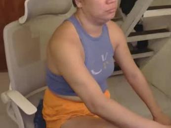 averageuncut1 chaturbate stream image, 31.05.2026 15:20