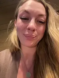 Sweet___Emily stripchat stream image, 11.06.2026 16:10