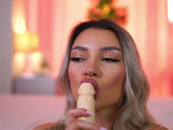 ArtTeasee bongacams stream image