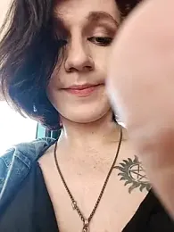 MickeQuinee stripchat stream image, 17.07.2026 09:10
