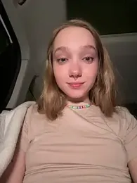 bambi_lu stripchat stream image, 20.07.2026 19:30