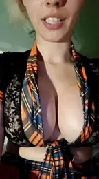 allinqueen stripchat stream image