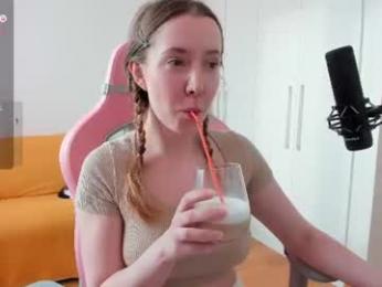 thatgirl___ chaturbate stream image, 07.08.2026 04:50