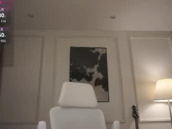 naomigomezz chaturbate stream image, 10.08.2026 01:50