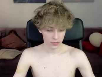 curly_twinkboy chaturbate stream image, 14.08.2026 05:30