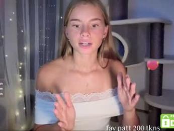 roxxxie_reid chaturbate stream image, 21.08.2026 18:50