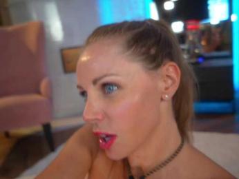 EvaFashionista bongacams stream image, 21.08.2026 20:00