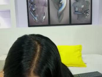 girsl_hot chaturbate stream image, 24.08.2026 22:00